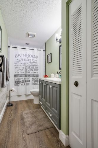 2131 Addison St, Fort Pierce FL 34984-4708 exterior