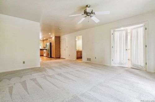 2824 Jackson St, Denver CO 80210-5639 exterior