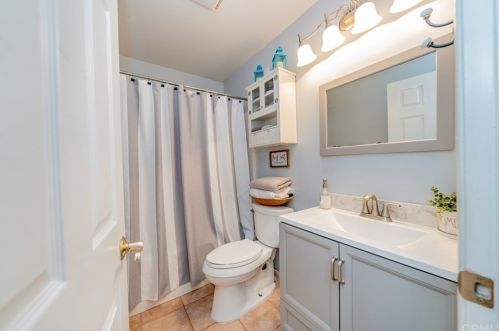 28 Del Brienza, Lake Elsinore CA  92532-0221 exterior