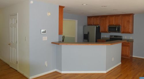 34 Marwood Dr, Bybee VA  22963-2814 exterior
