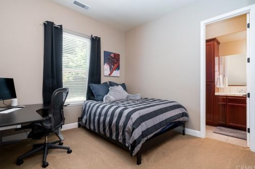 416 Southbury Ln, Chico CA  95973-8230 exterior