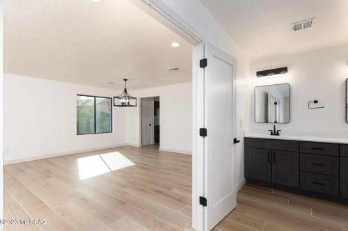 4331 Paseo Del Barranco, Tucson AZ  85745-9545 exterior