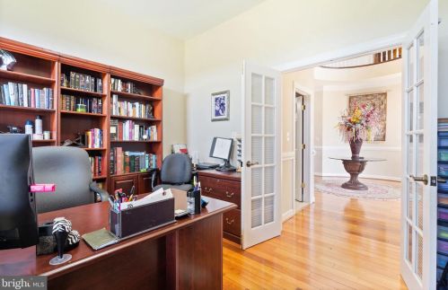 15840 Parnell Ct, Haymarket VA  20169-1667 exterior