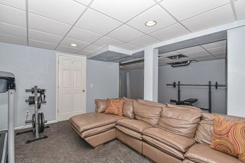 3417 Cramer St, Milwaukee WI 53211-2816 exterior