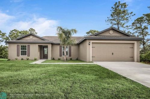 1034 Cairo Ave, Fort Pierce, FL 34953-3213