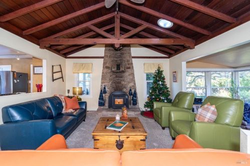 20310 Riv Blvd, Russian River CA  95462-9793 exterior