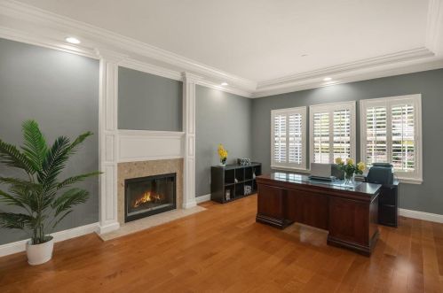 18660 Castle Lake Dr, Morgan Hill CA  95037-9472 exterior