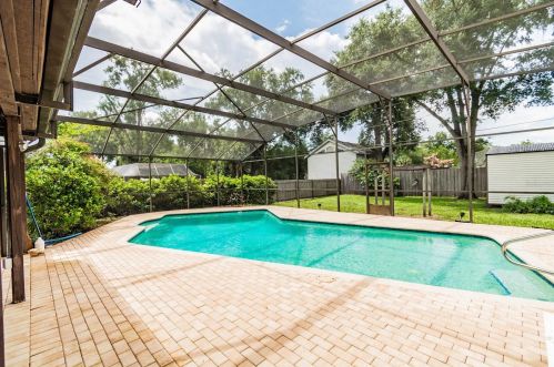 321 Sybelia Ave, Maitland FL  32751-4752 exterior