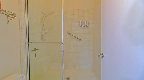 84 Lake Shore Dr, Rancho Mirage CA  92270-4054 exterior