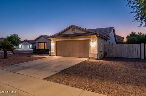 16046 138th Dr, Sun City, AZ 85374-7010