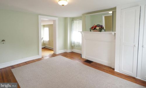 326 Liberty St, Charles Town WV  25414-1828 exterior