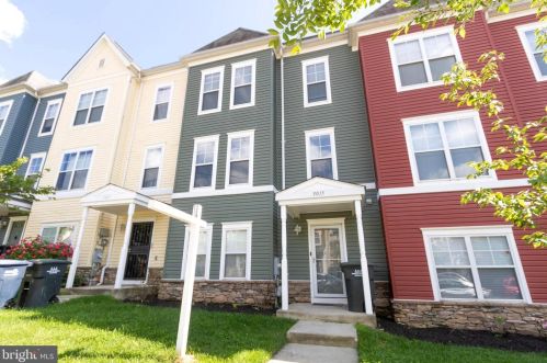 5015 Queens Stroll Pl, Washington, DC 20019-6103
