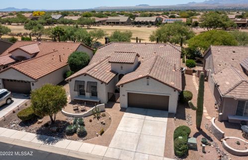 1215 Rams Head Rd, Green Valley, AZ 85614-5236