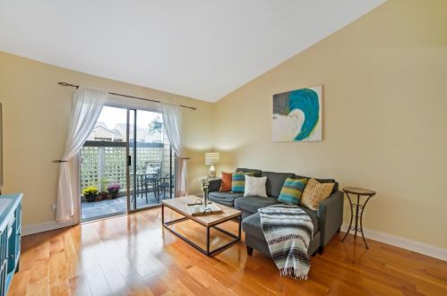 5974 Bridgeport Lake Way, San Jose, CA 95123-2439