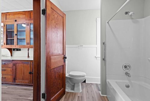 1304 19th St, Two Rivers WI  54241-2601 exterior