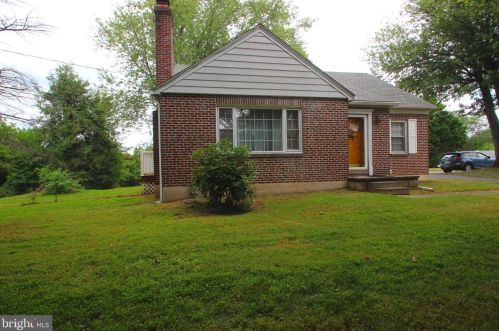 373 Concord Rd, Glen Mills PA  19342-1403 exterior