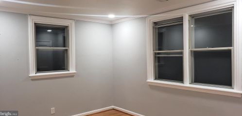 850 Longshore Ave, Philadelphia PA  19111-4423 exterior