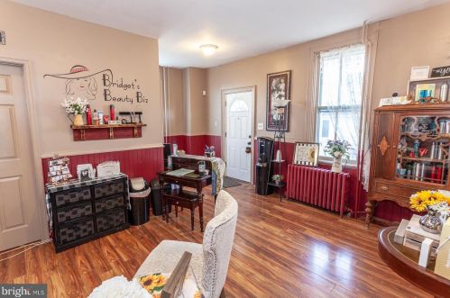 296 2nd St, Highspire PA  17034-1555 exterior