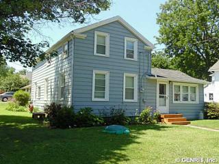 16 Maple Ave, Shortsville, NY 14548-9372