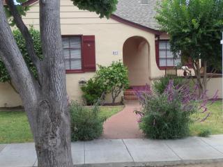 461 Frances St, Sunnyvale, CA 94086-7630