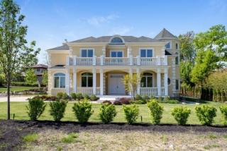 440 Sound Shore Rd, Northampton, NY 11901-5311