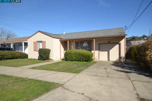 718 Ventura St, Richmond, CA 94805-1451