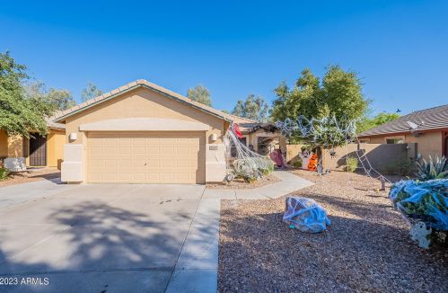 4047 Summer Ct, Gilbert, AZ 85297-6602