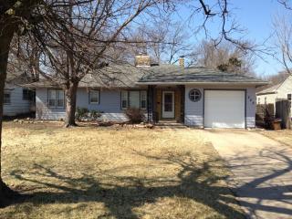 225 Brookside St, Wichita KS  67208-4410 exterior