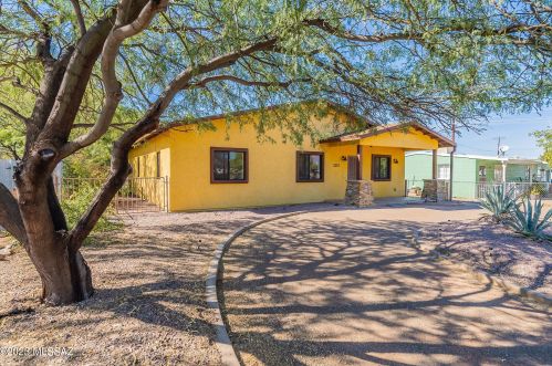 3357 Howard Ave, Tucson, AZ 85716-1324