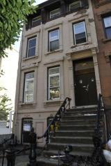 880 Lafayette Ave, Brooklyn, NY 11221-1902