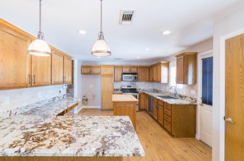 1125 Brenda Dr, Casa Grande, AZ 85122-2908