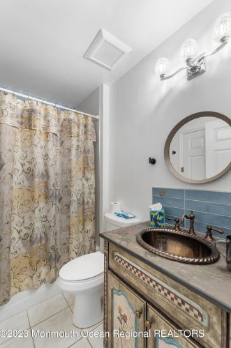 26 Casco Ct, Lakewood NJ  08701-5779 exterior