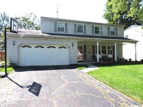 638 Stacey Ln, Maumee, OH 43537-2429
