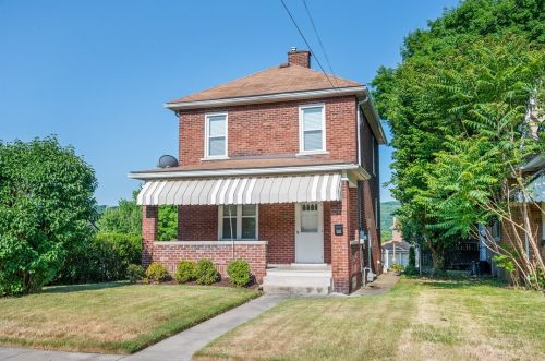 1513 Lenz Ave, Ambridge PA  15003-1937 exterior