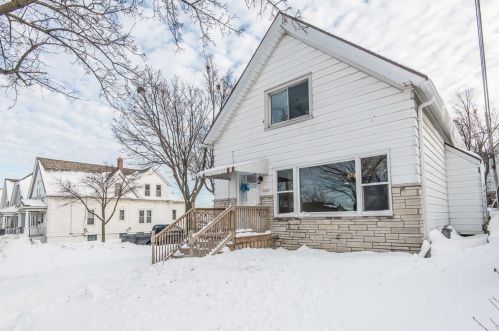 2101 Rogers St, Milwaukee, WI 53204-3626