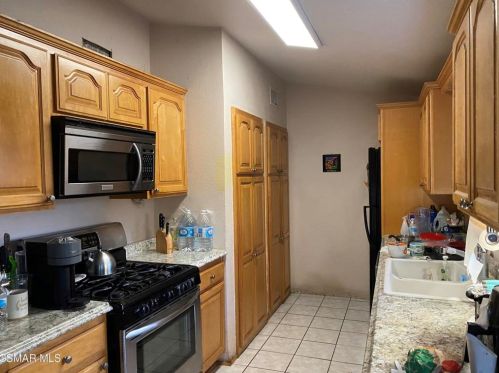 1482 4 St, Simi Valley CA 93065-3109 exterior