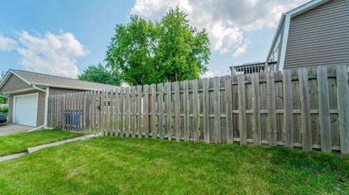 633 Laurel Dr, Dyer IN  46311-2231 exterior