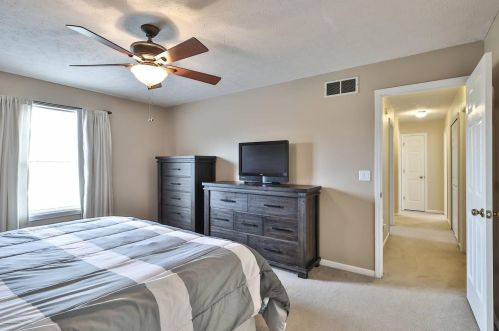 1205 Mesa Dr, Covington KY 41018-3812 exterior