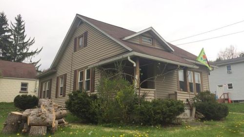 304 5th Ave, Clarion, PA 16214-2908