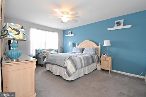 1109 Harbour Dr, Palmyra NJ 08065-2218 exterior