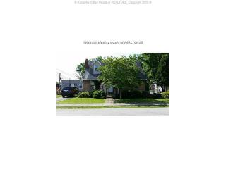 602 98th St, Charleston, WV 25315-1902