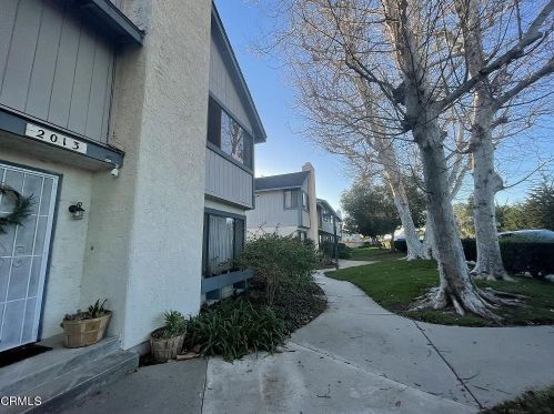 2013 Bard Rd, Oxnard, CA 93033-6730