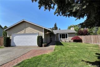 11208 233rd Pl, Kent WA  98031-3408 exterior