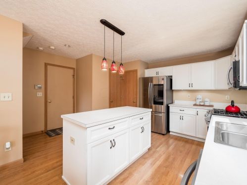 46 Purple Finch Loop, Pataskala OH 43062-8946 exterior