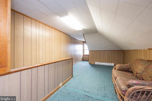 419 Derstine Ave, Lansdale PA 19446-3536 exterior