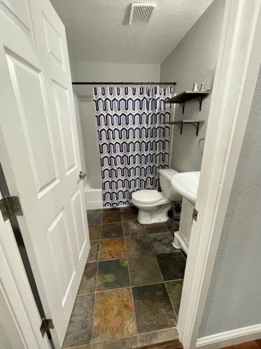 2058 Plymouth Dr, West Pittsburg CA  94565-4044 exterior