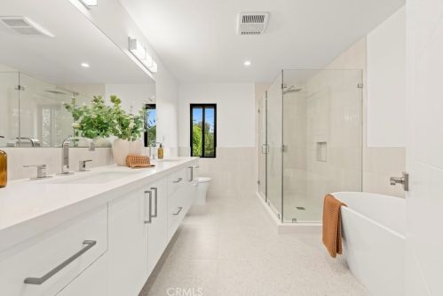 1450 Indiana Ave, South Pasadena CA  91030-4110 exterior