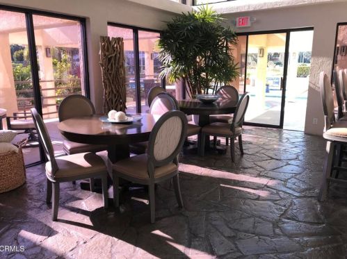 2043 Majorca Dr, Oxnard CA exterior