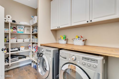 35205 30 Dr, Phoenix AZ 85017-4157 exterior