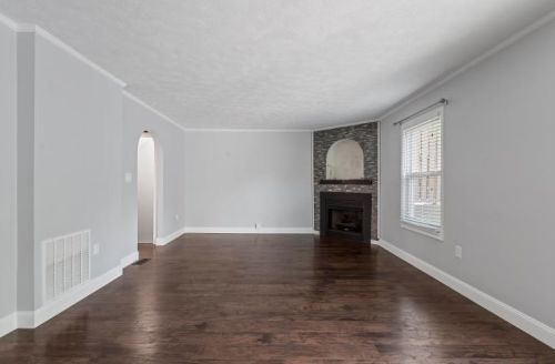 801 Chelsea Dr, Imperial PA  15126-9298 exterior